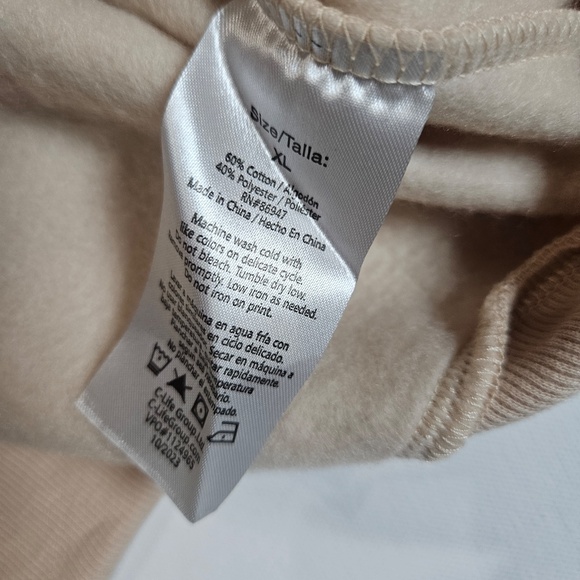 Barbie Hoodie Womens XL Beige Dream Car Graphic Pullover Sweatshirt Front Back - Picture 5 of 7